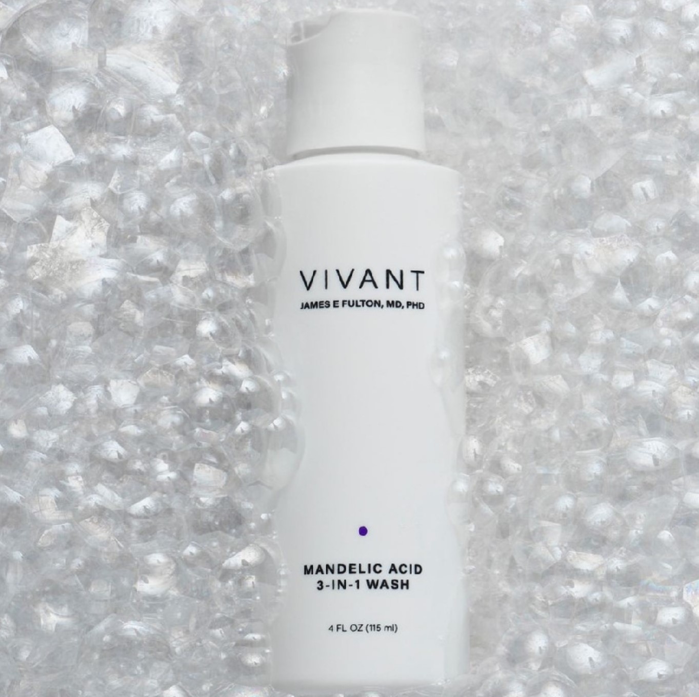 Sữa rửa mặt Vivant mandelic acid 3 in 1 wash 